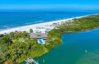 1198 Mandalay Point, Clearwater, Florida 33767, 3 Bedrooms Bedrooms, ,3 BathroomsBathrooms,Residential,For Sale,MANDALAY,U8231430