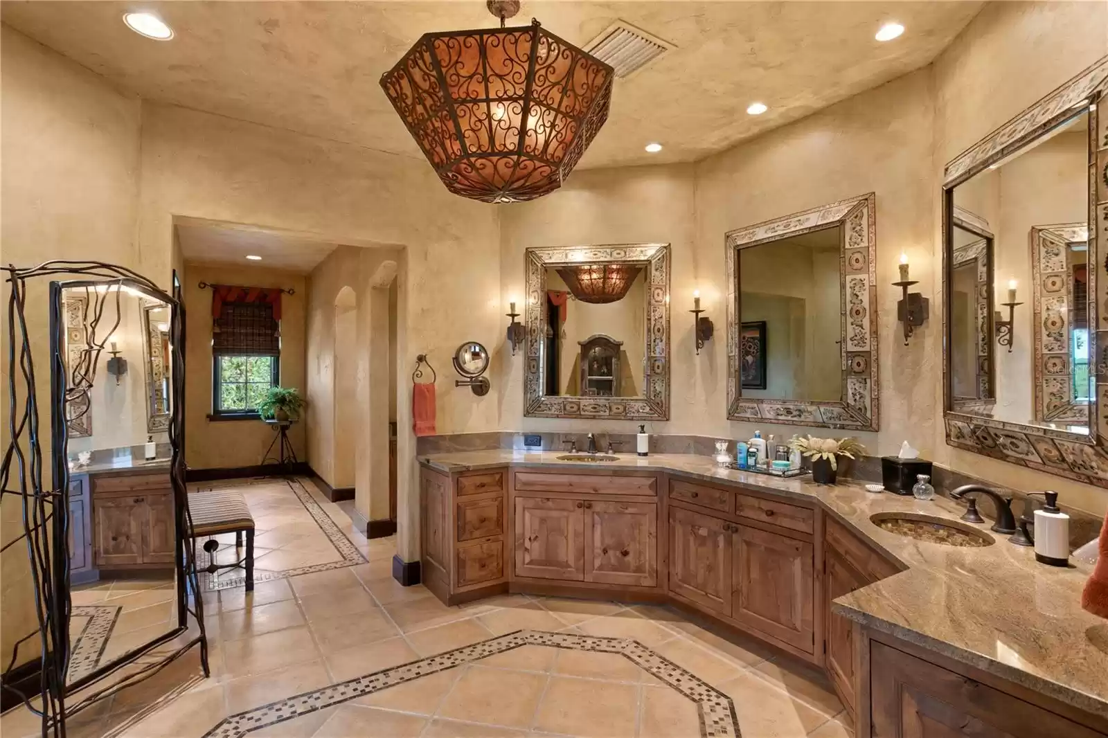 33642 Blanton Road, Dade City, Florida 33523, 5 Bedrooms Bedrooms, ,8 BathroomsBathrooms,Residential,For Sale,BLANTON,U8189990