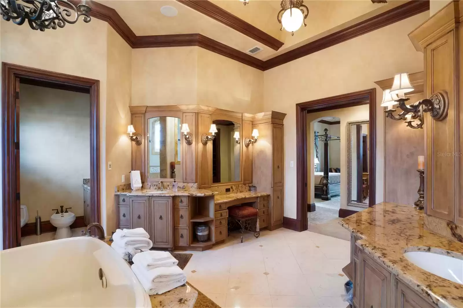 1363 Oceanview Drive, Tierra Verde, Florida 33715, 5 Bedrooms Bedrooms, ,7 BathroomsBathrooms,Residential,For Sale,OCEANVIEW,U8187636