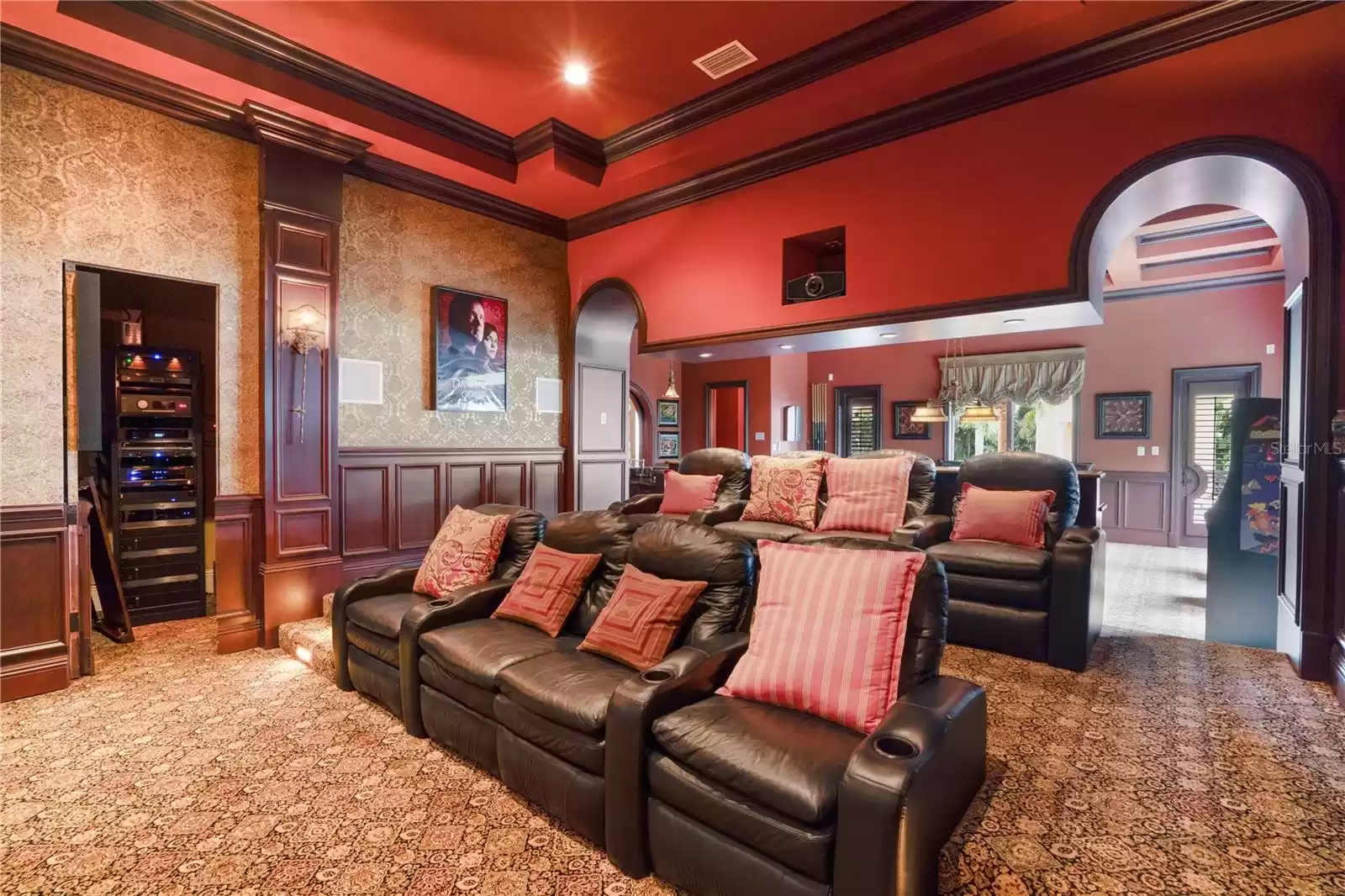 1363 Oceanview Drive, Tierra Verde, Florida 33715, 5 Bedrooms Bedrooms, ,7 BathroomsBathrooms,Residential,For Sale,OCEANVIEW,U8187636