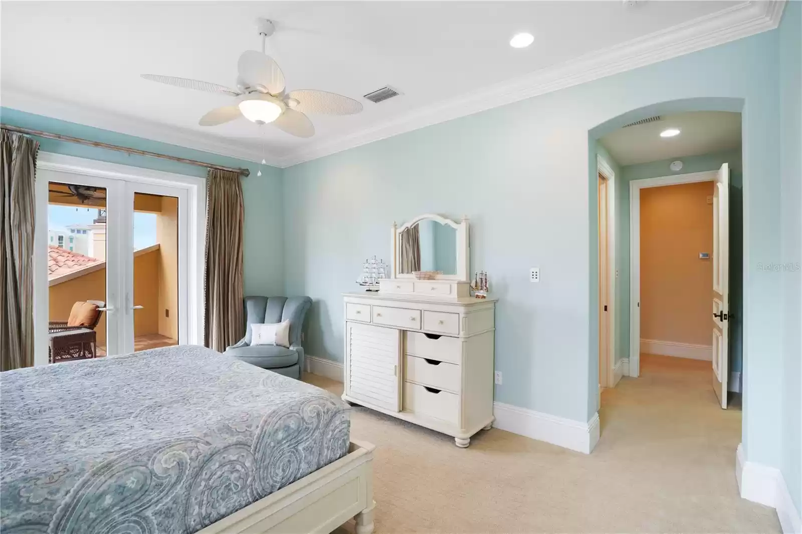1363 Oceanview Drive, Tierra Verde, Florida 33715, 5 Bedrooms Bedrooms, ,7 BathroomsBathrooms,Residential,For Sale,OCEANVIEW,U8187636