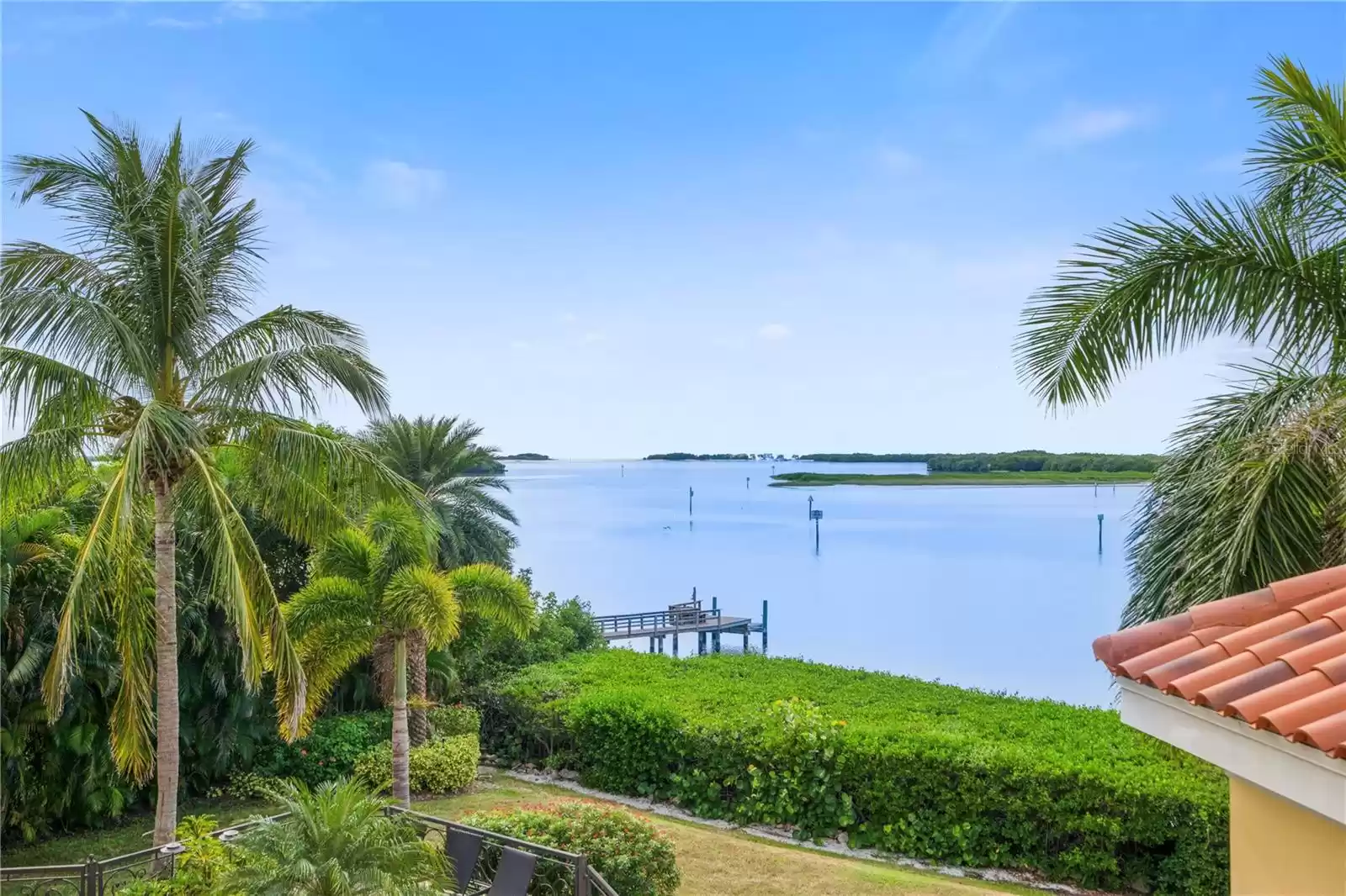 1363 Oceanview Drive, Tierra Verde, Florida 33715, 5 Bedrooms Bedrooms, ,7 BathroomsBathrooms,Residential,For Sale,OCEANVIEW,U8187636