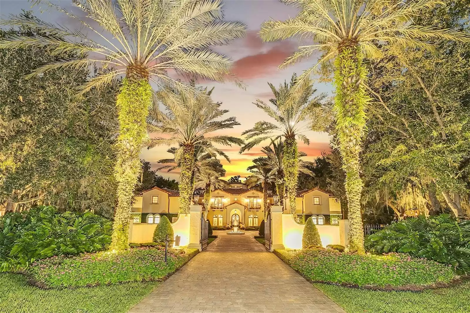 1120 PRESERVE POINT DRIVE, WINTER PARK, Florida 32789, 7 Bedrooms Bedrooms, ,9 BathroomsBathrooms,Residential,For Sale,PRESERVE POINT,0,MFRO6269585