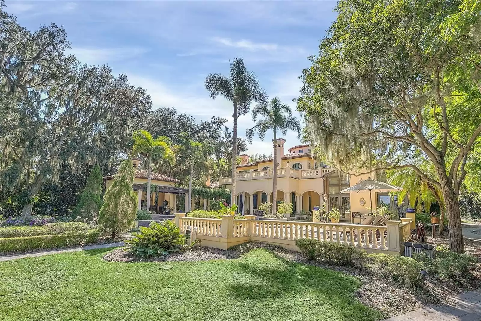 1120 PRESERVE POINT DRIVE, WINTER PARK, Florida 32789, 7 Bedrooms Bedrooms, ,9 BathroomsBathrooms,Residential,For Sale,PRESERVE POINT,0,MFRO6269585