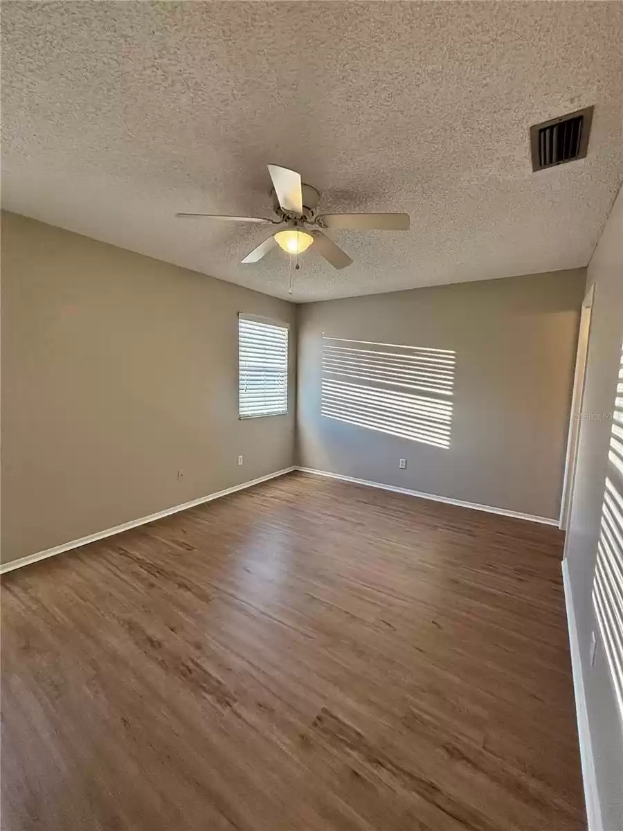12620 CASTLE HILL DRIVE, TAMPA, Florida 33624, 2 Bedrooms Bedrooms, ,2 BathroomsBathrooms,Residential Lease,For Rent,CASTLE HILL,0,MFRTB8344029