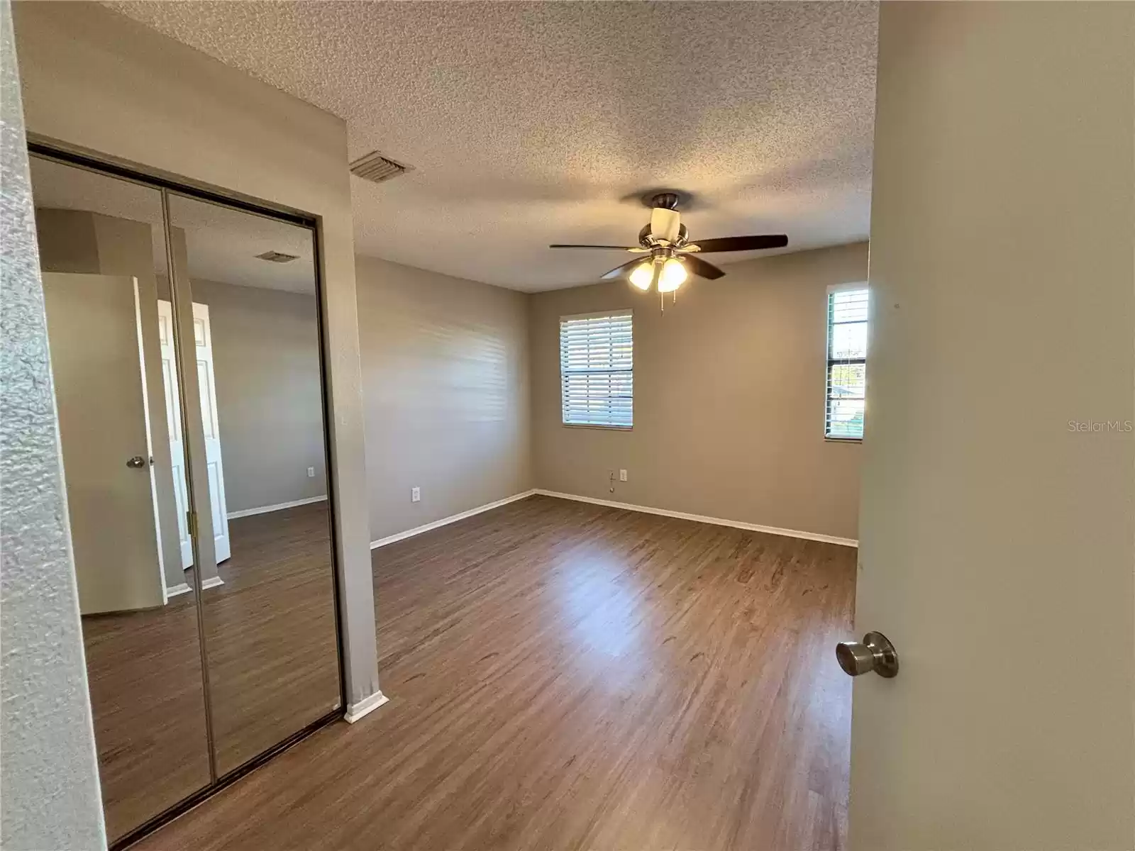 12620 CASTLE HILL DRIVE, TAMPA, Florida 33624, 2 Bedrooms Bedrooms, ,2 BathroomsBathrooms,Residential Lease,For Rent,CASTLE HILL,0,MFRTB8344029