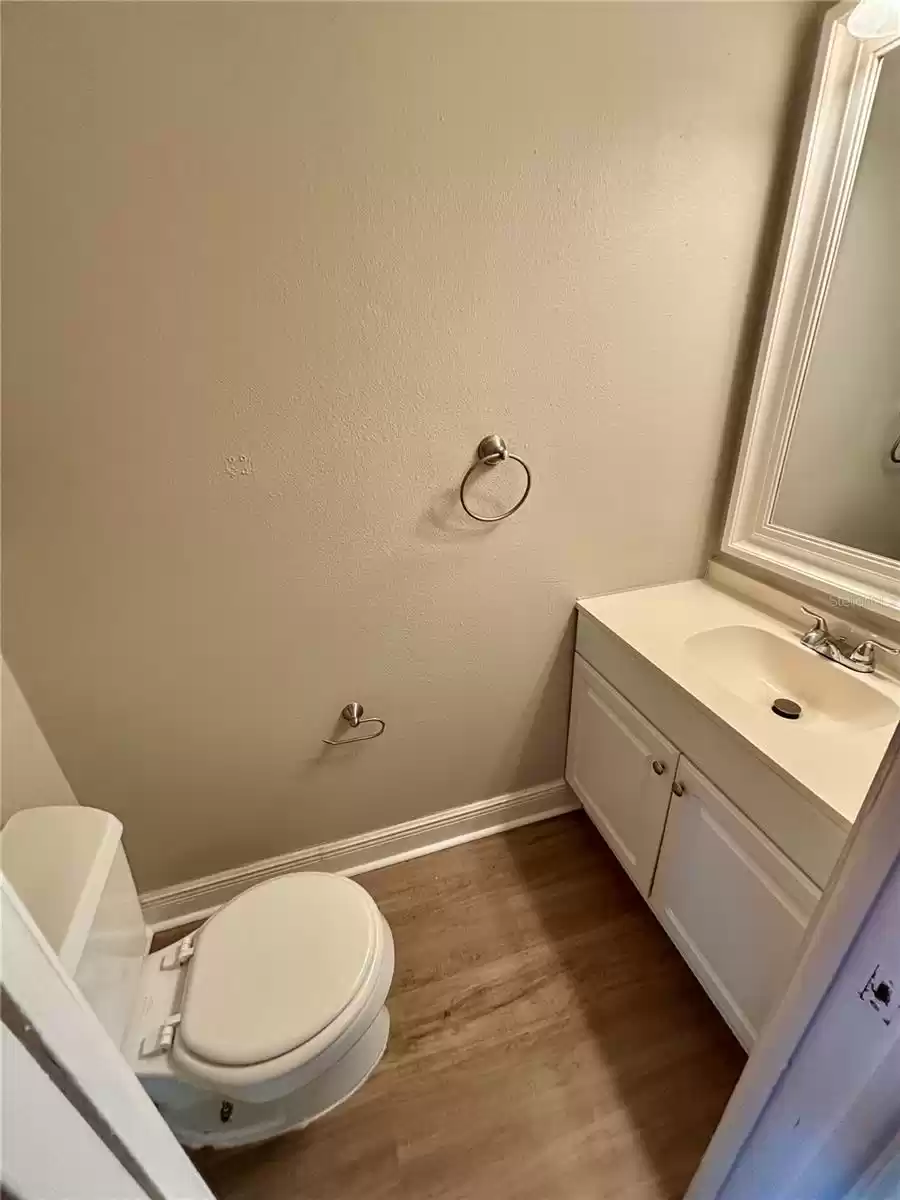 12620 CASTLE HILL DRIVE, TAMPA, Florida 33624, 2 Bedrooms Bedrooms, ,2 BathroomsBathrooms,Residential Lease,For Rent,CASTLE HILL,0,MFRTB8344029