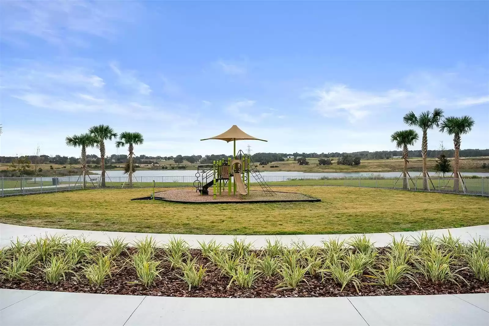 2590 ROYAL JASMINE COURT, CLERMONT, Florida 34711, 3 Bedrooms Bedrooms, ,3 BathroomsBathrooms,Residential Lease,For Rent,ROYAL JASMINE,0,MFRO6274271