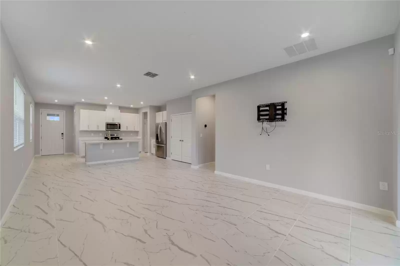 2590 ROYAL JASMINE COURT, CLERMONT, Florida 34711, 3 Bedrooms Bedrooms, ,3 BathroomsBathrooms,Residential Lease,For Rent,ROYAL JASMINE,0,MFRO6274271