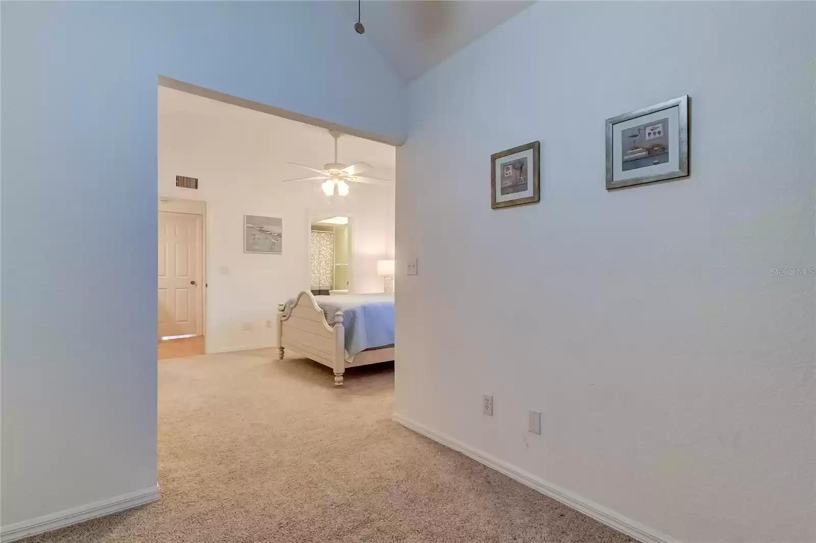 9732 INDIAN KEY TRAIL, SEMINOLE, Florida 33776, 3 Bedrooms Bedrooms, ,3 BathroomsBathrooms,Residential Lease,For Rent,INDIAN KEY,0,MFRTB8319702