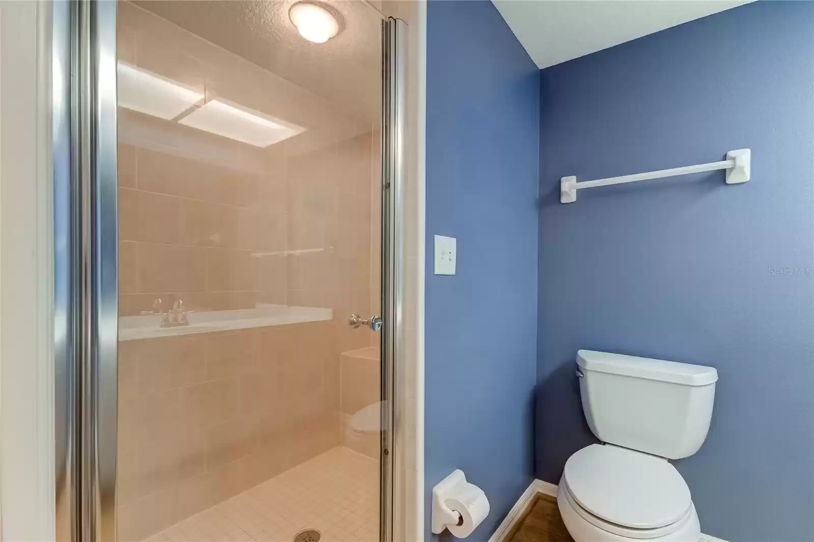 9732 INDIAN KEY TRAIL, SEMINOLE, Florida 33776, 3 Bedrooms Bedrooms, ,3 BathroomsBathrooms,Residential Lease,For Rent,INDIAN KEY,0,MFRTB8319702