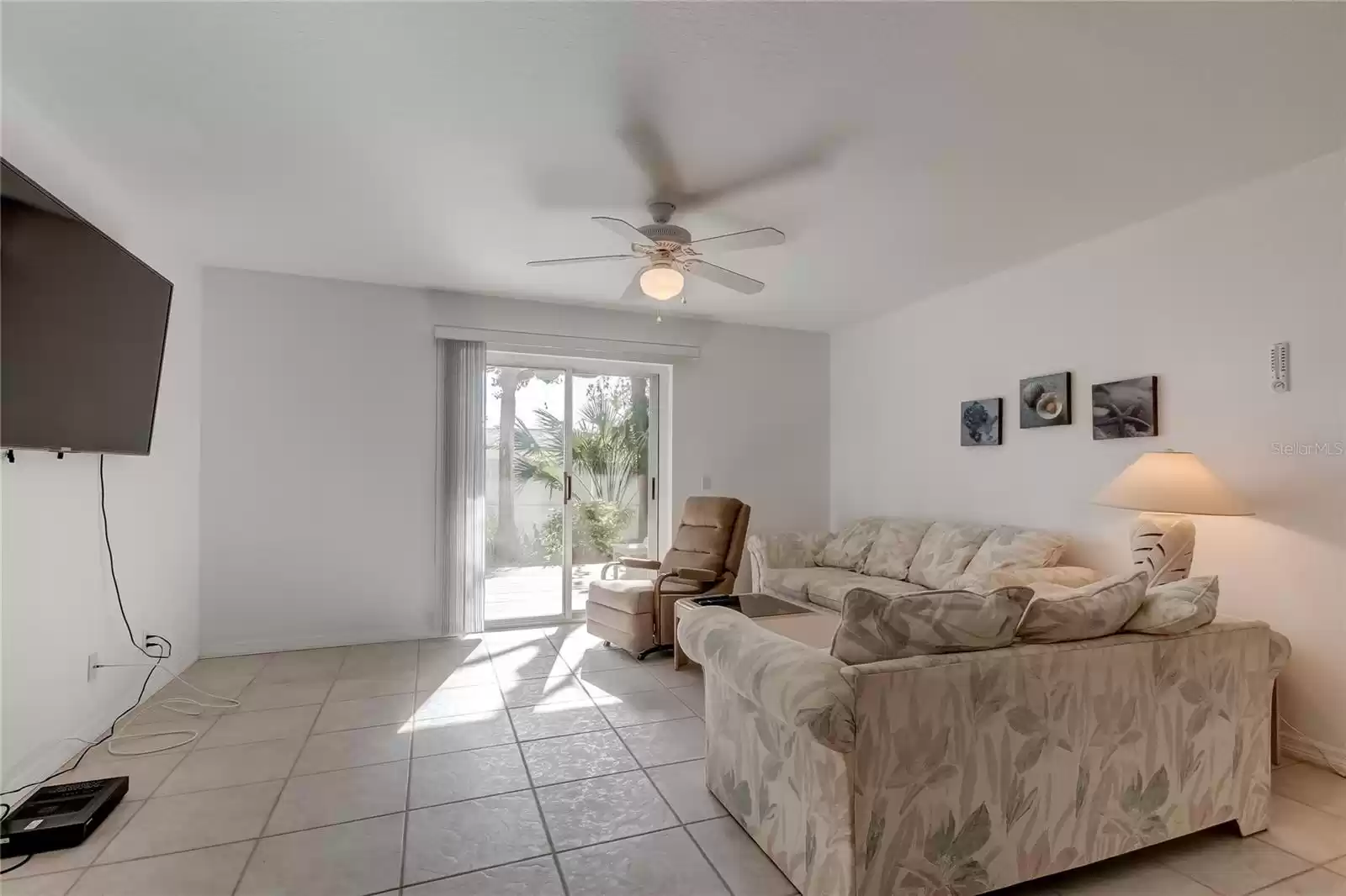 9732 INDIAN KEY TRAIL, SEMINOLE, Florida 33776, 3 Bedrooms Bedrooms, ,3 BathroomsBathrooms,Residential Lease,For Rent,INDIAN KEY,0,MFRTB8319702