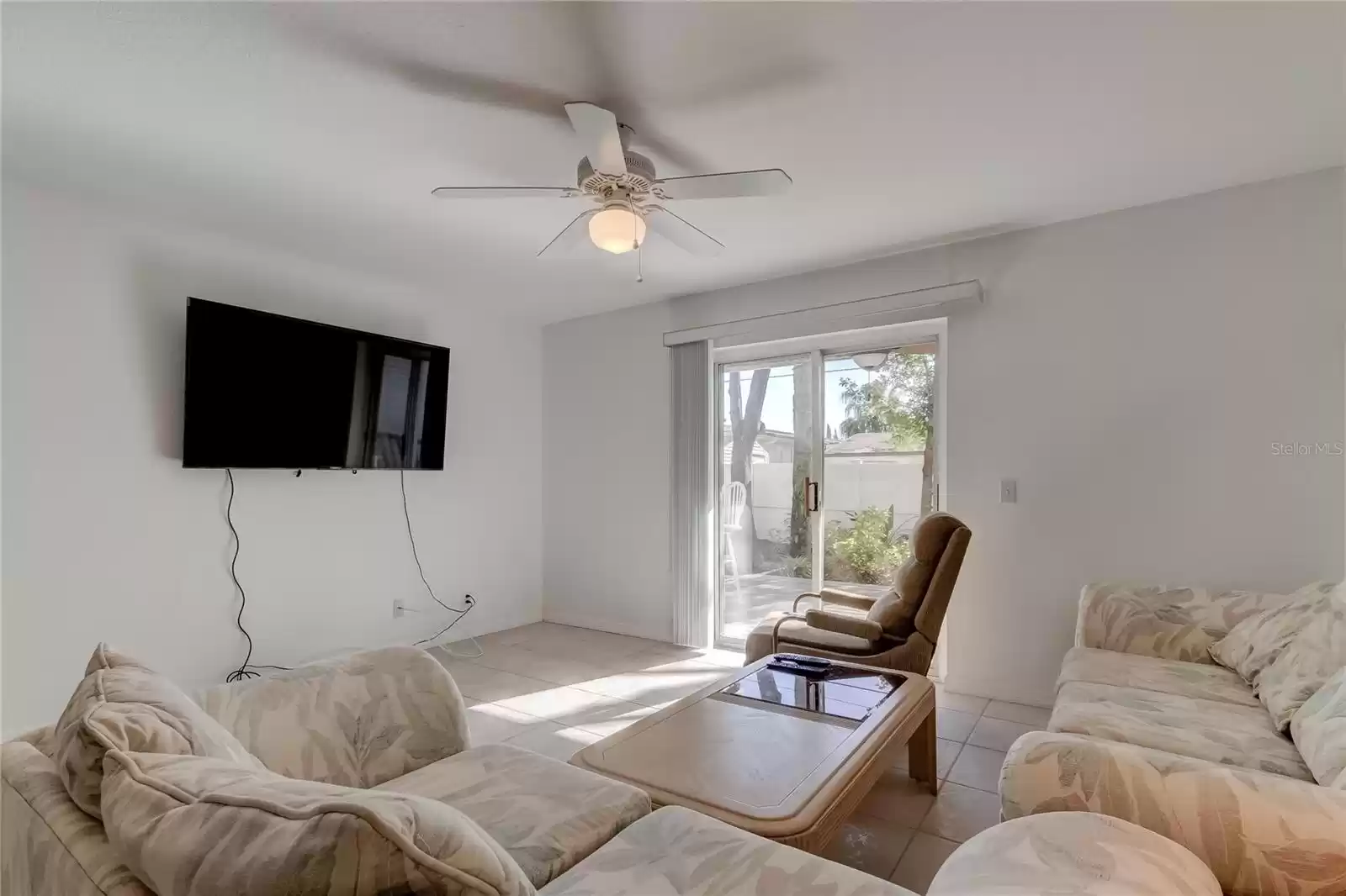 9732 INDIAN KEY TRAIL, SEMINOLE, Florida 33776, 3 Bedrooms Bedrooms, ,3 BathroomsBathrooms,Residential Lease,For Rent,INDIAN KEY,0,MFRTB8319702