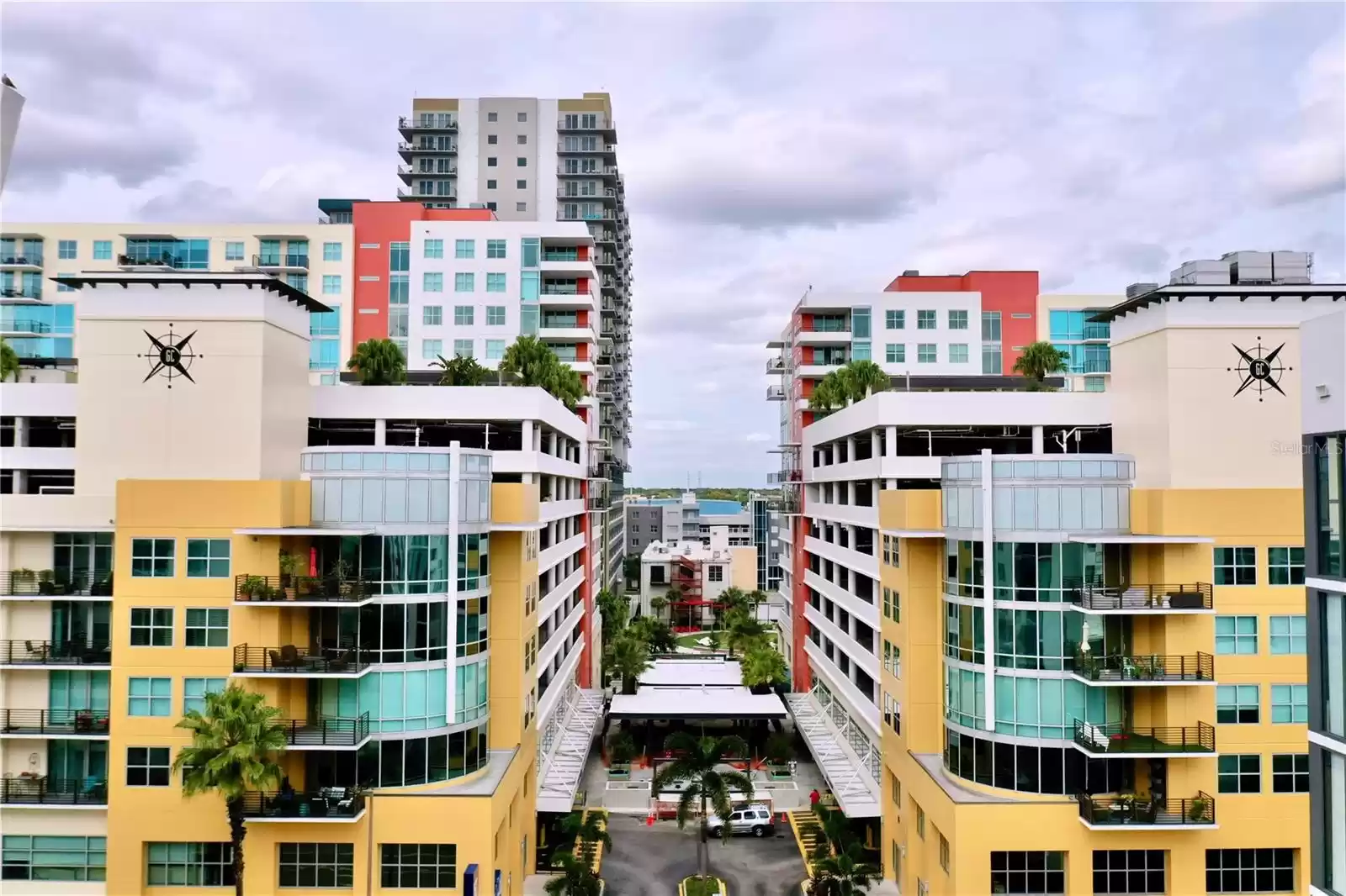 1208 KENNEDY BOULEVARD, TAMPA, Florida 33602, 2 Bedrooms Bedrooms, ,2 BathroomsBathrooms,Residential Lease,For Rent,KENNEDY,0,MFRTB8342184