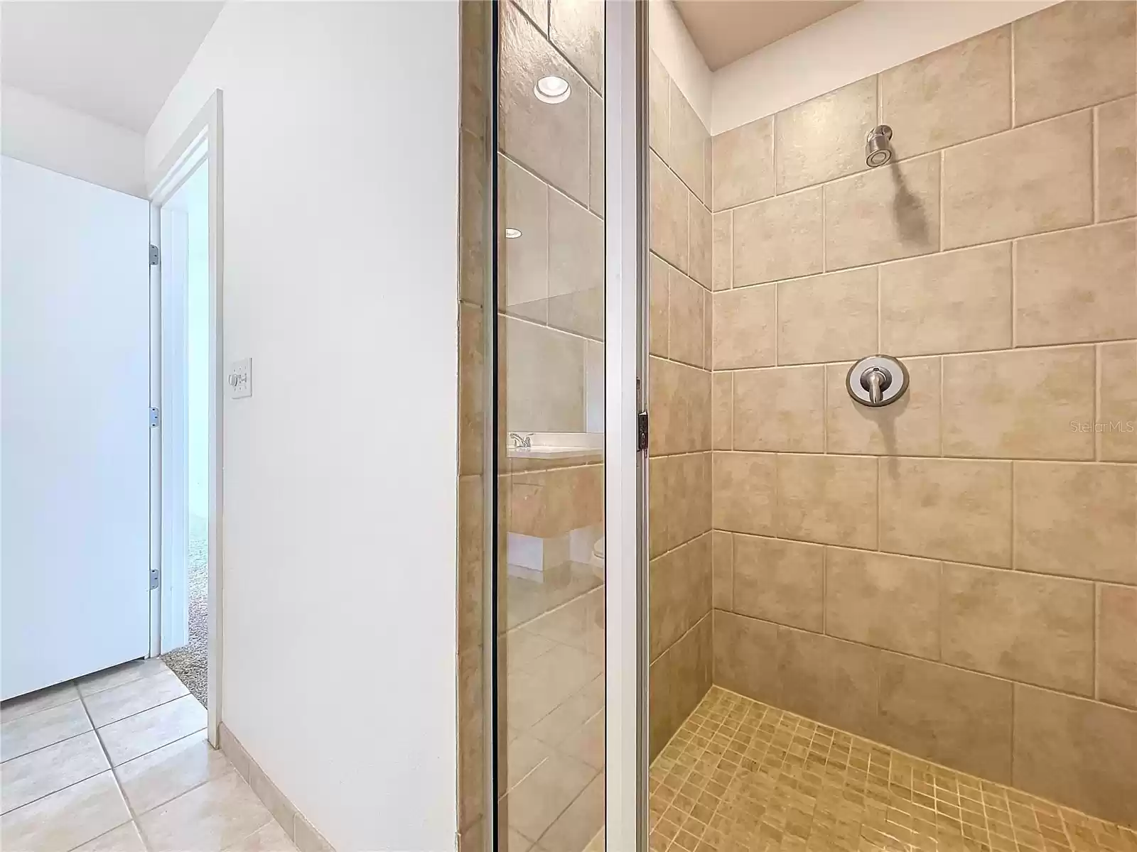 1208 KENNEDY BOULEVARD, TAMPA, Florida 33602, 2 Bedrooms Bedrooms, ,2 BathroomsBathrooms,Residential Lease,For Rent,KENNEDY,0,MFRTB8342184