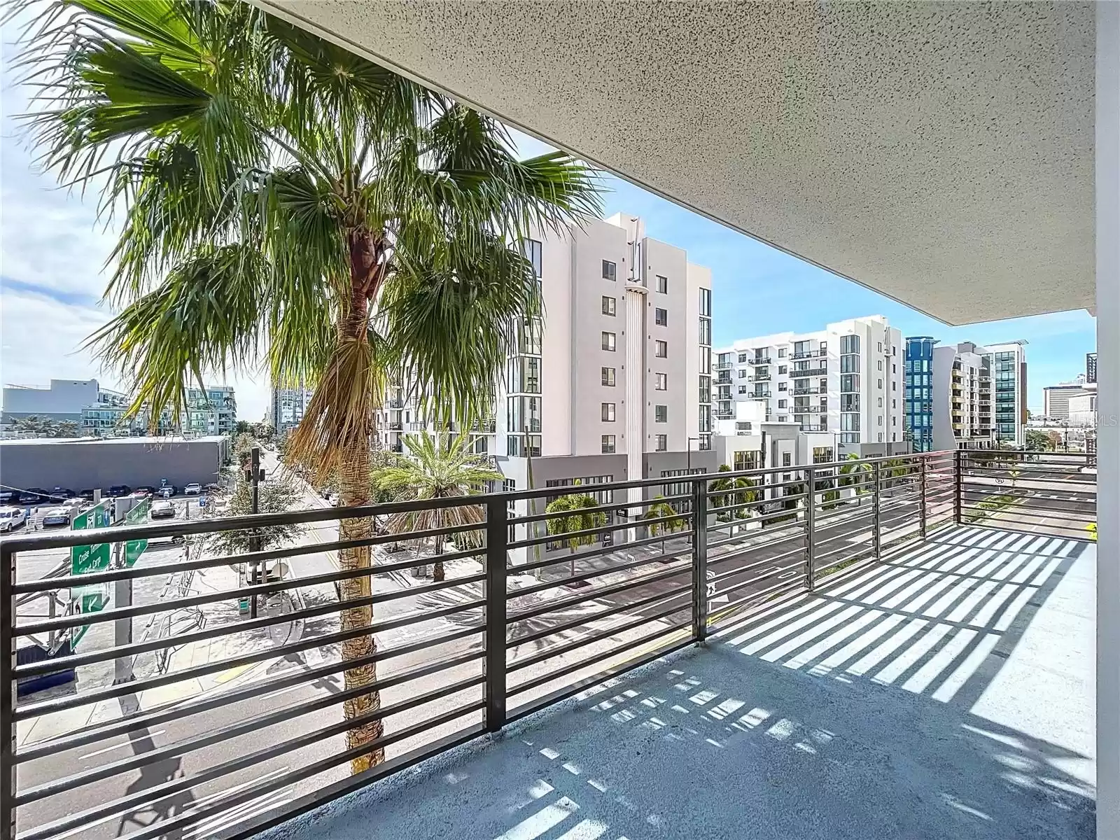 1208 KENNEDY BOULEVARD, TAMPA, Florida 33602, 2 Bedrooms Bedrooms, ,2 BathroomsBathrooms,Residential Lease,For Rent,KENNEDY,0,MFRTB8342184