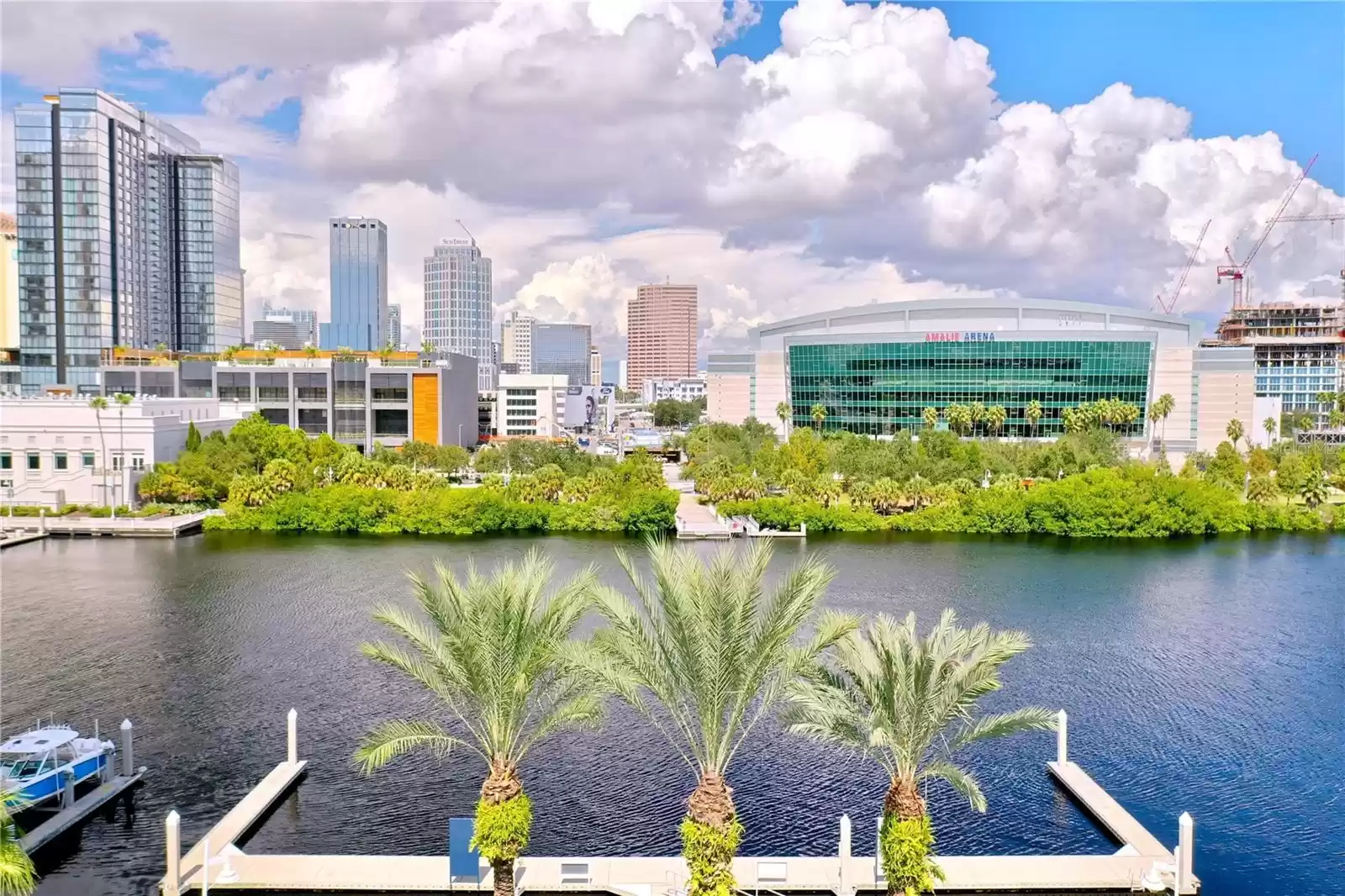 1208 KENNEDY BOULEVARD, TAMPA, Florida 33602, 2 Bedrooms Bedrooms, ,2 BathroomsBathrooms,Residential Lease,For Rent,KENNEDY,0,MFRTB8342184