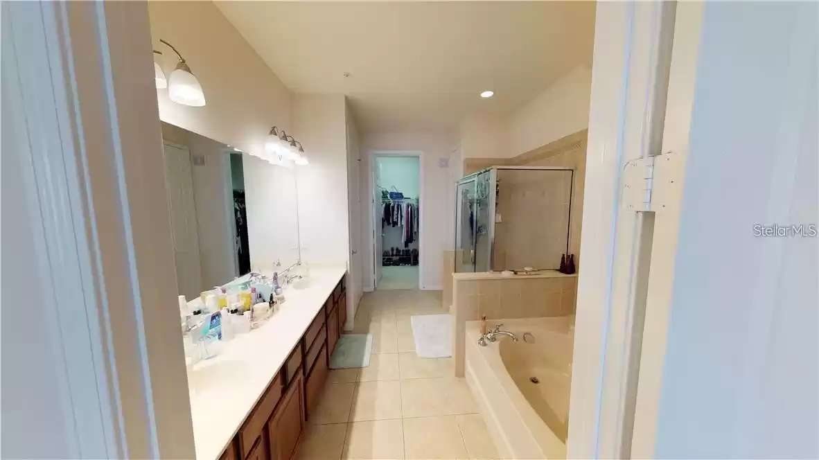 7901 SEMINOLE BOULEVARD, SEMINOLE, Florida 33772, 3 Bedrooms Bedrooms, ,2 BathroomsBathrooms,Residential Lease,For Rent,SEMINOLE,0,MFRA4629342