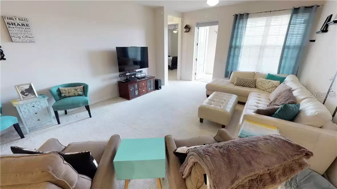 7901 SEMINOLE BOULEVARD, SEMINOLE, Florida 33772, 3 Bedrooms Bedrooms, ,2 BathroomsBathrooms,Residential Lease,For Rent,SEMINOLE,0,MFRA4629342