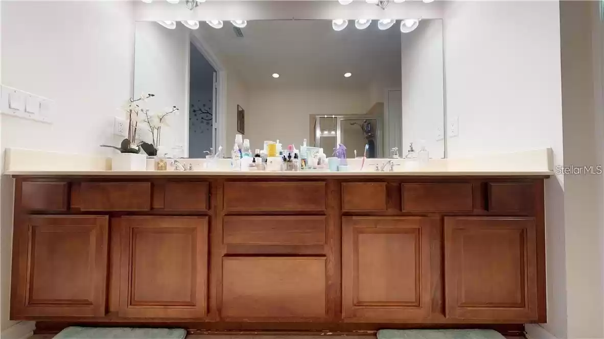 7901 SEMINOLE BOULEVARD, SEMINOLE, Florida 33772, 3 Bedrooms Bedrooms, ,2 BathroomsBathrooms,Residential Lease,For Rent,SEMINOLE,0,MFRA4629342
