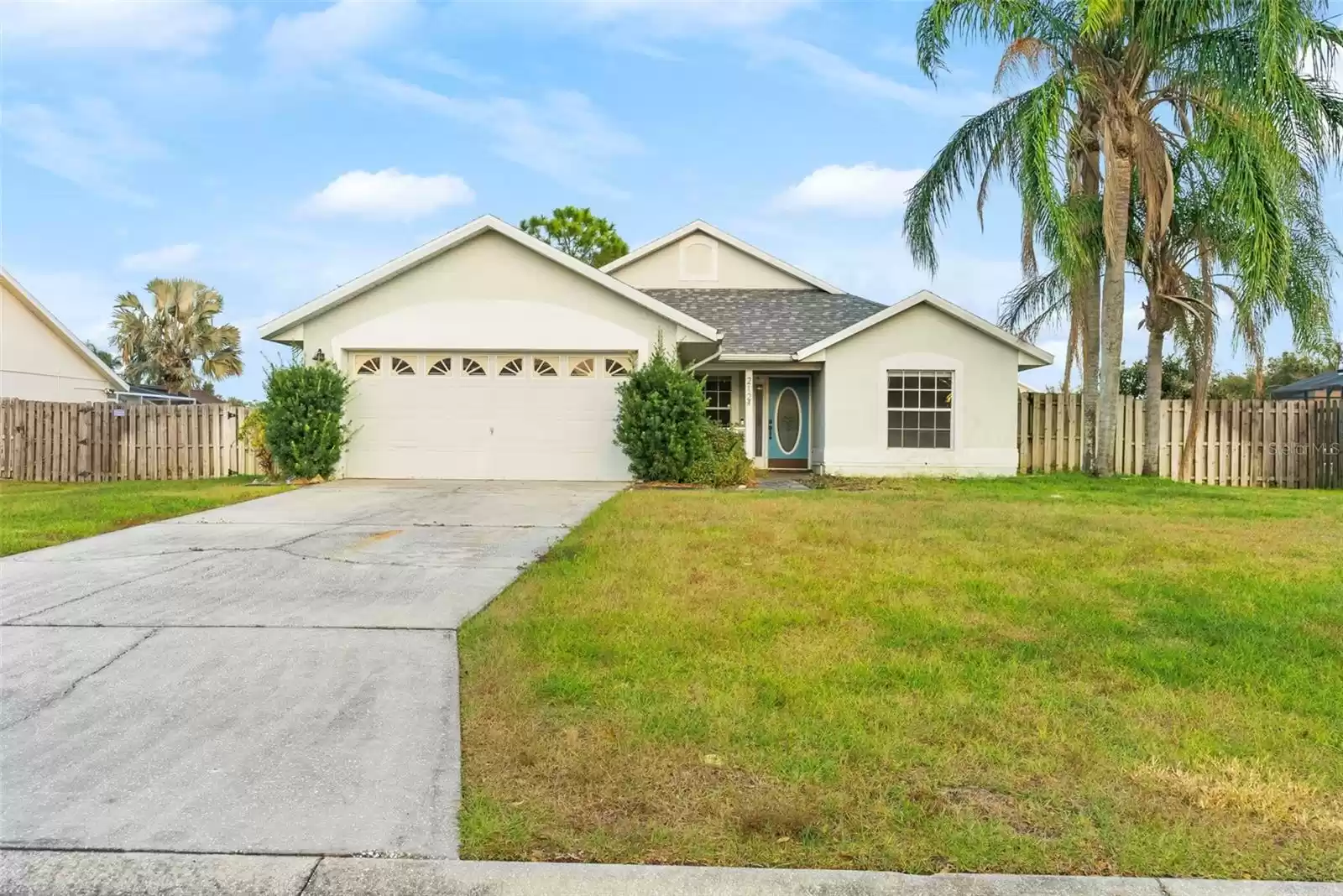 212 BENT OAK LOOP, DAVENPORT, Florida 33837, 3 Bedrooms Bedrooms, ,2 BathroomsBathrooms,Residential Lease,For Rent,BENT OAK,0,MFRO6264537