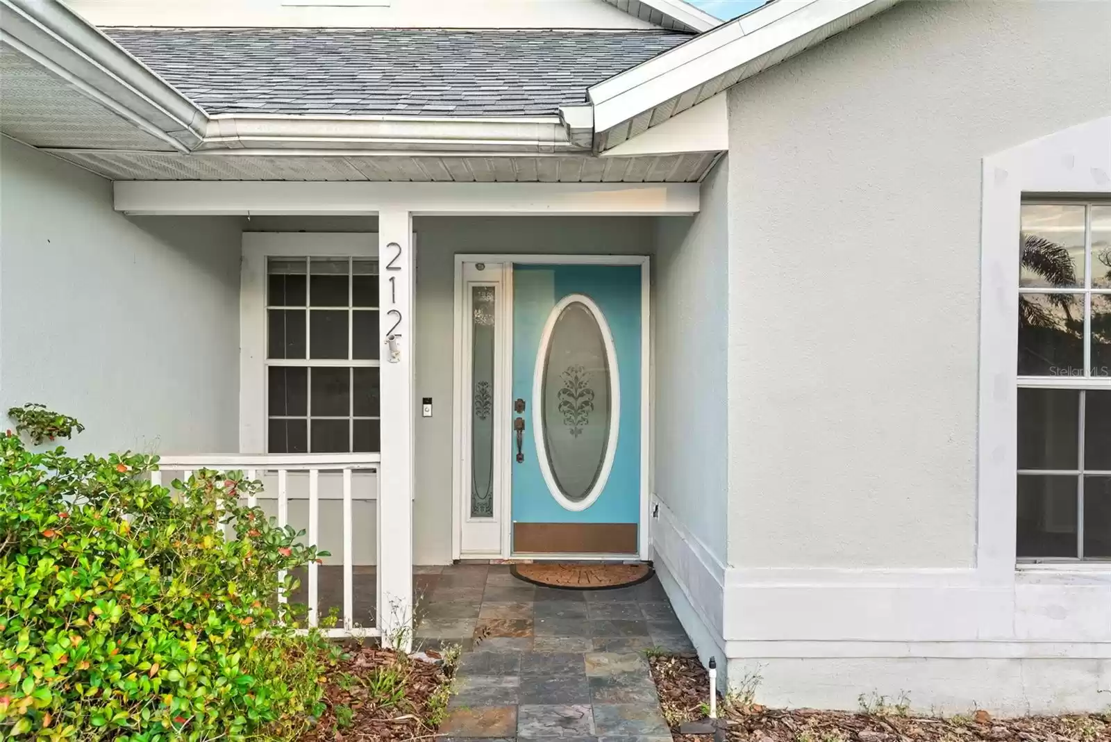 212 BENT OAK LOOP, DAVENPORT, Florida 33837, 3 Bedrooms Bedrooms, ,2 BathroomsBathrooms,Residential Lease,For Rent,BENT OAK,0,MFRO6264537