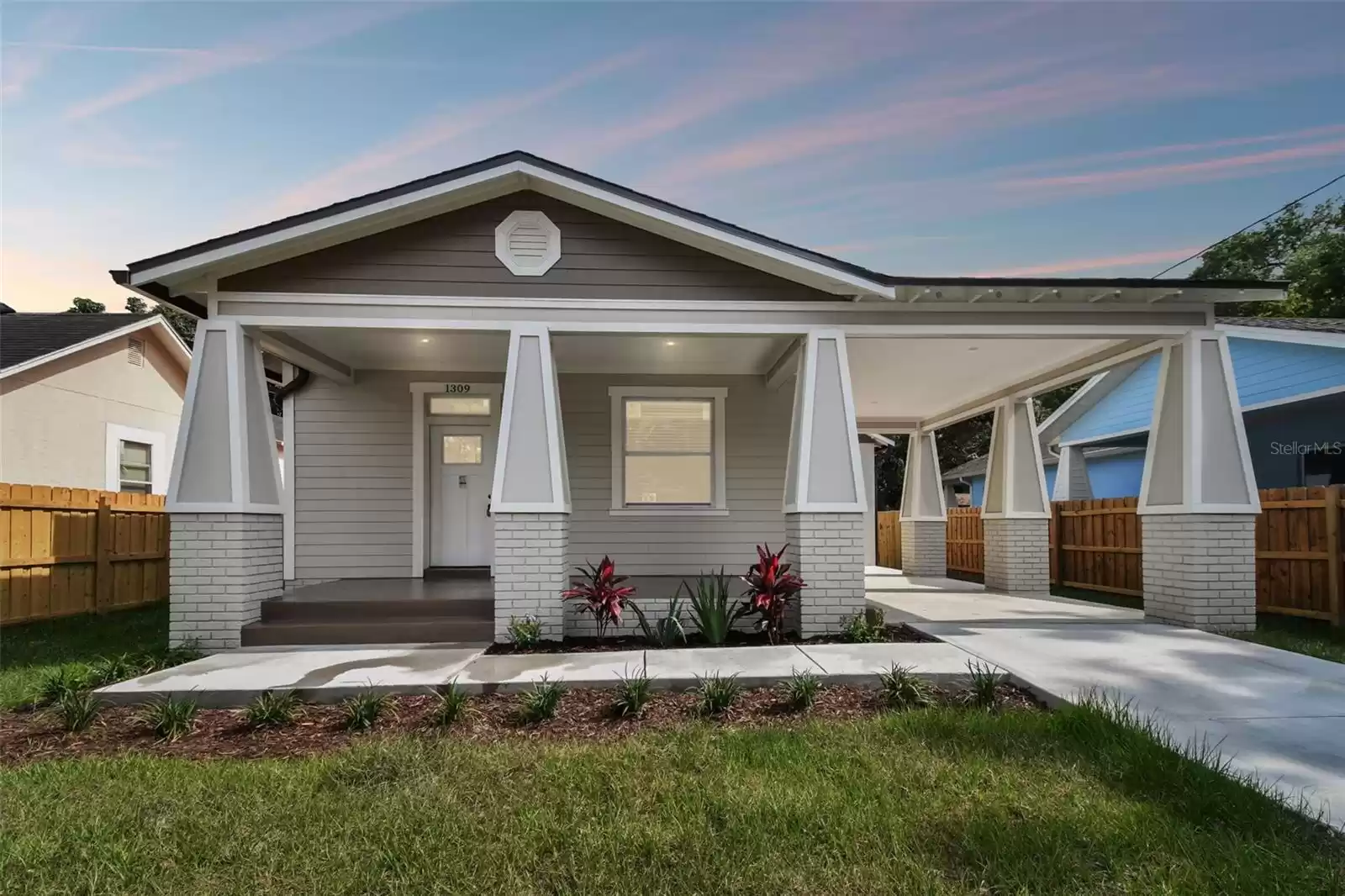 1309 CAYUGA STREET, TAMPA, Florida 33603, 3 Bedrooms Bedrooms, ,2 BathroomsBathrooms,Residential,For Sale,CAYUGA,0,MFRTB8339018