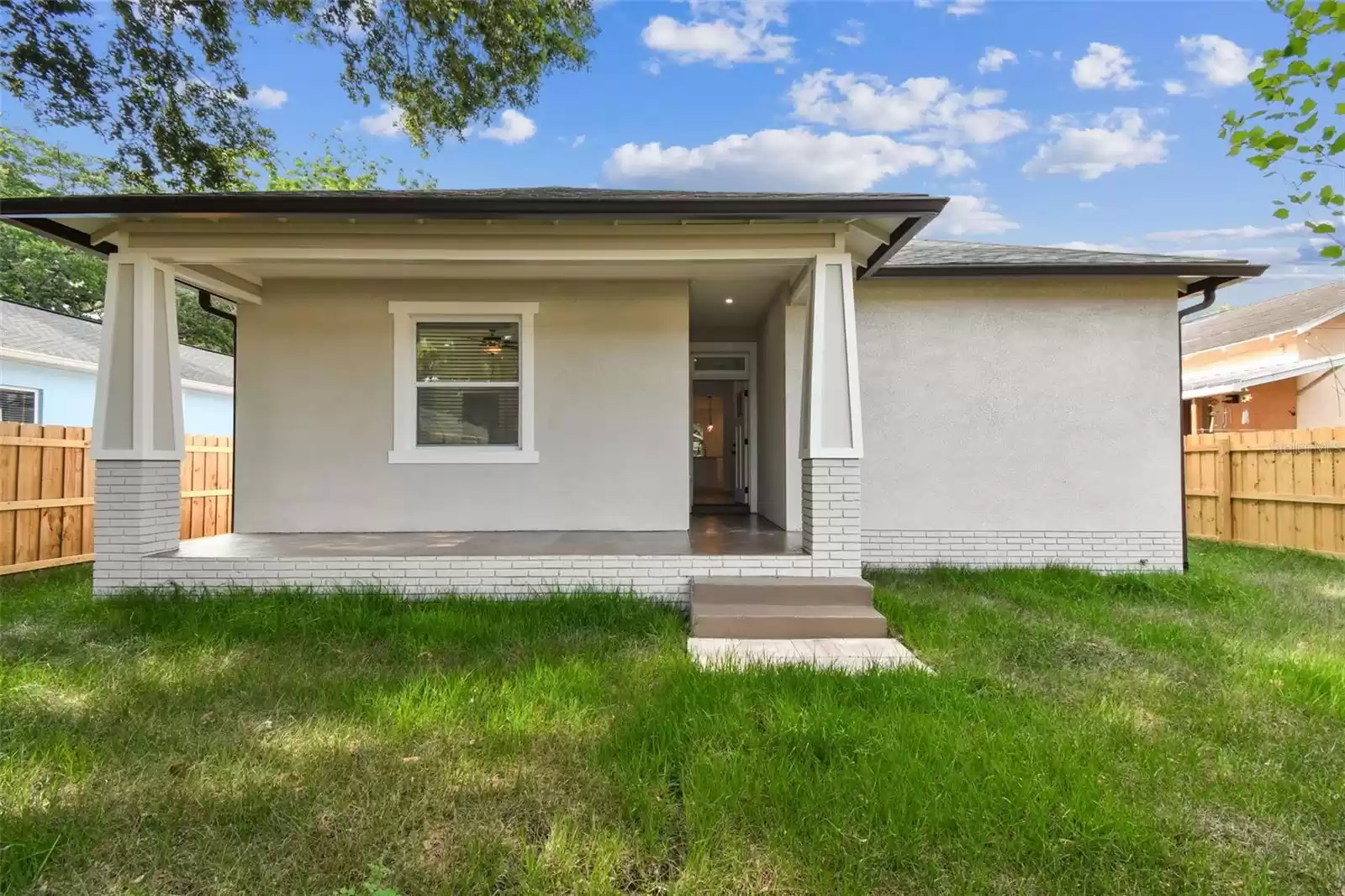 1309 CAYUGA STREET, TAMPA, Florida 33603, 3 Bedrooms Bedrooms, ,2 BathroomsBathrooms,Residential,For Sale,CAYUGA,0,MFRTB8339018