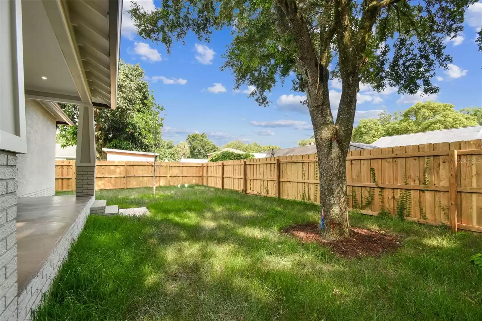 1309 CAYUGA STREET, TAMPA, Florida 33603, 3 Bedrooms Bedrooms, ,2 BathroomsBathrooms,Residential,For Sale,CAYUGA,0,MFRTB8339018
