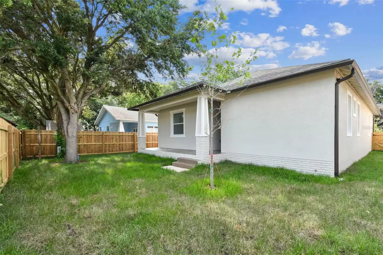 1309 CAYUGA STREET, TAMPA, Florida 33603, 3 Bedrooms Bedrooms, ,2 BathroomsBathrooms,Residential,For Sale,CAYUGA,0,MFRTB8339018