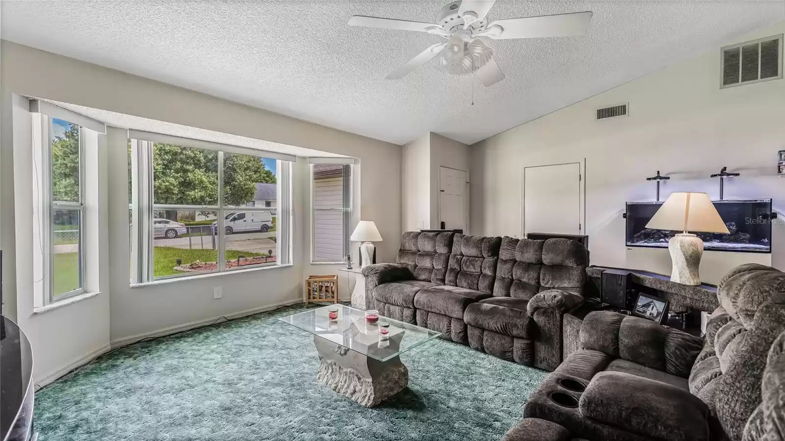 2625 SWEET SPRINGS STREET, DELTONA, Florida 32738, 3 Bedrooms Bedrooms, ,2 BathroomsBathrooms,Residential,For Sale,SWEET SPRINGS,0,MFRV4938541