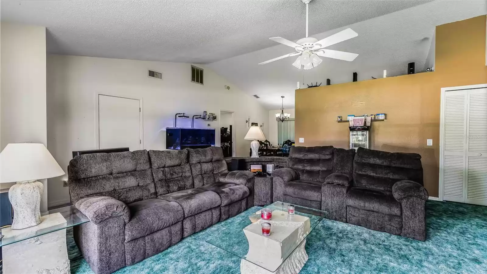 2625 SWEET SPRINGS STREET, DELTONA, Florida 32738, 3 Bedrooms Bedrooms, ,2 BathroomsBathrooms,Residential,For Sale,SWEET SPRINGS,0,MFRV4938541