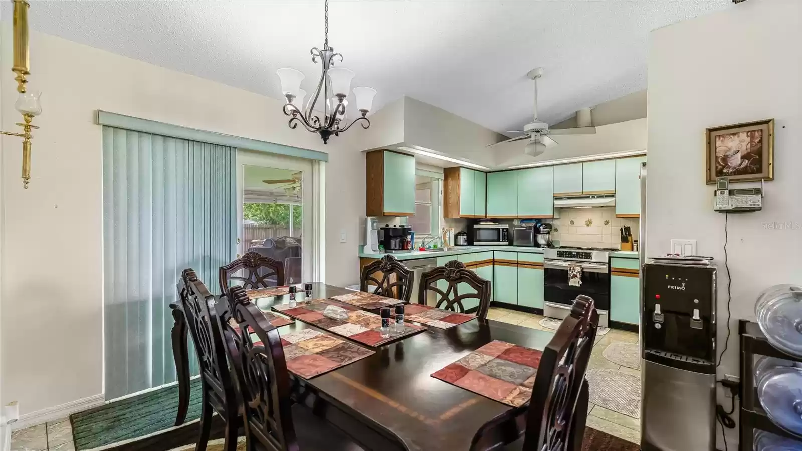 2625 SWEET SPRINGS STREET, DELTONA, Florida 32738, 3 Bedrooms Bedrooms, ,2 BathroomsBathrooms,Residential,For Sale,SWEET SPRINGS,0,MFRV4938541
