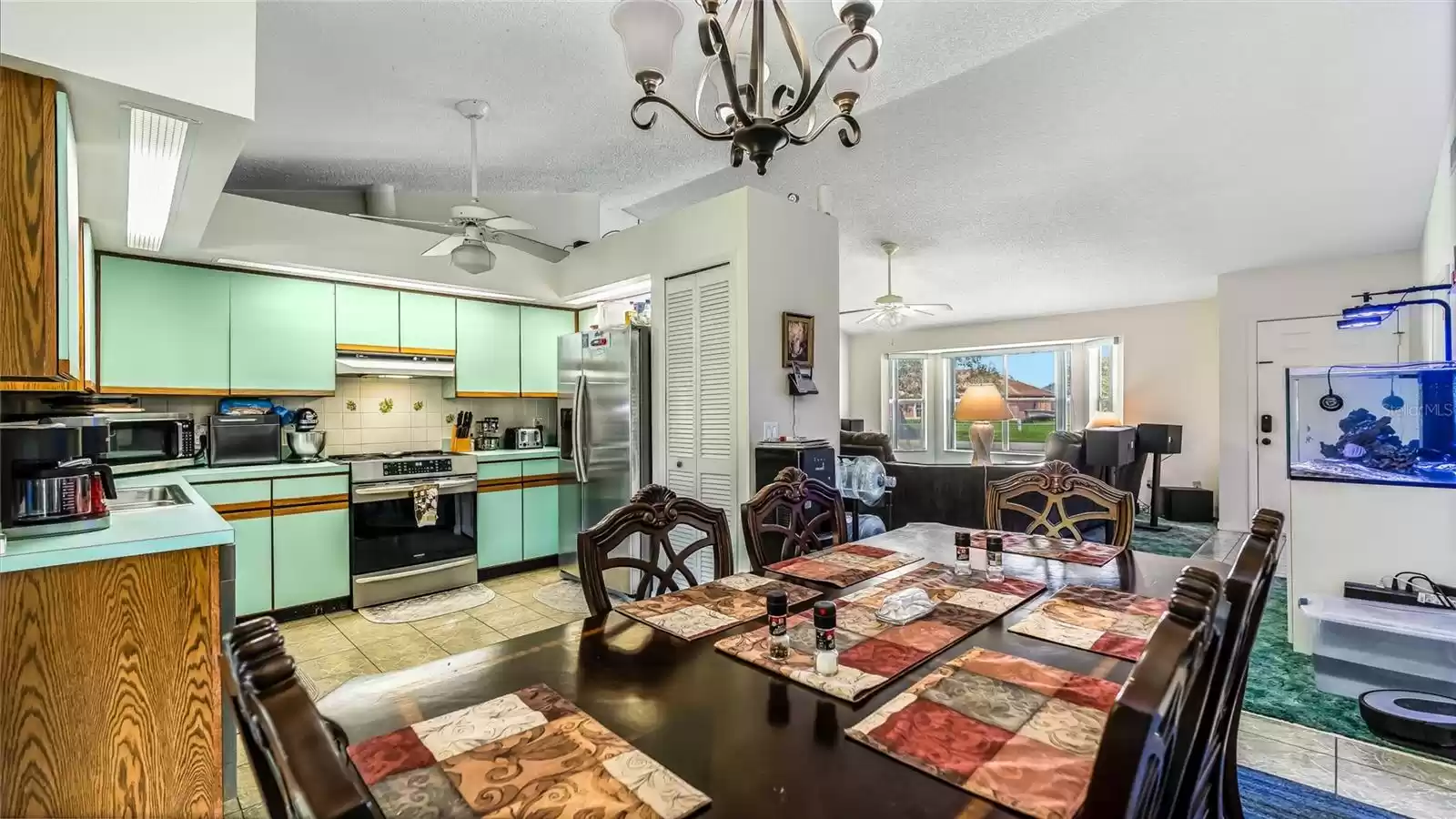 2625 SWEET SPRINGS STREET, DELTONA, Florida 32738, 3 Bedrooms Bedrooms, ,2 BathroomsBathrooms,Residential,For Sale,SWEET SPRINGS,0,MFRV4938541