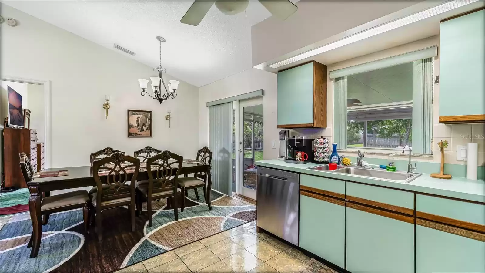2625 SWEET SPRINGS STREET, DELTONA, Florida 32738, 3 Bedrooms Bedrooms, ,2 BathroomsBathrooms,Residential,For Sale,SWEET SPRINGS,0,MFRV4938541