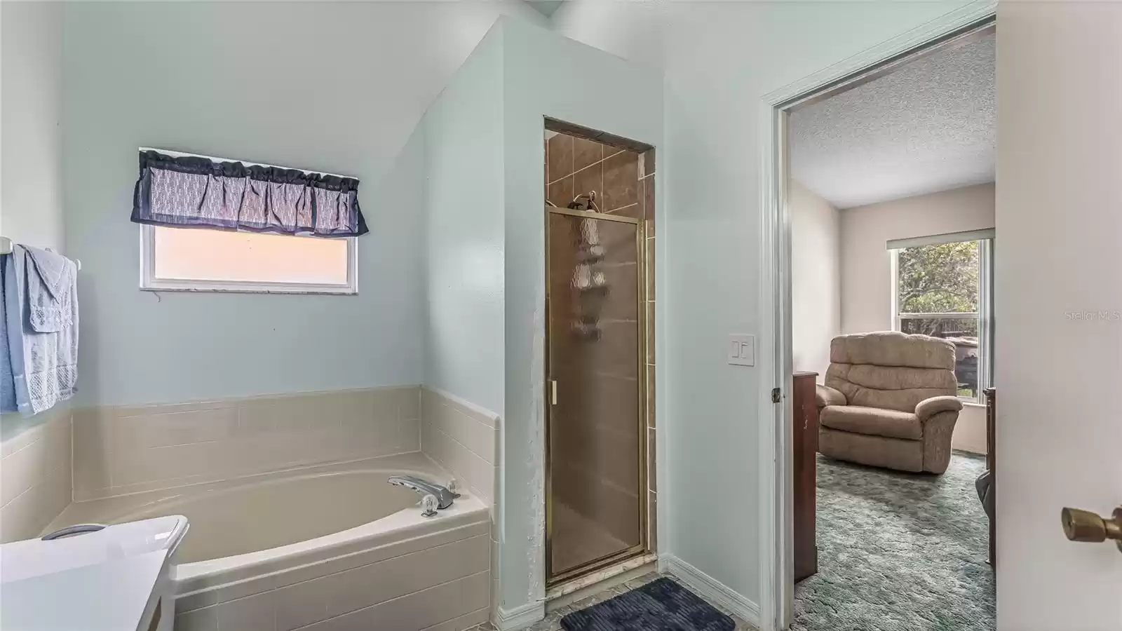 2625 SWEET SPRINGS STREET, DELTONA, Florida 32738, 3 Bedrooms Bedrooms, ,2 BathroomsBathrooms,Residential,For Sale,SWEET SPRINGS,0,MFRV4938541