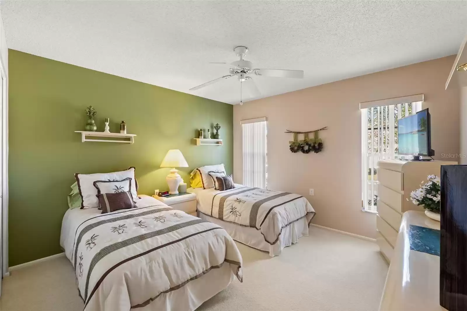 2223 SPRINGMEADOW DRIVE, SPRING HILL, Florida 34606, 2 Bedrooms Bedrooms, ,2 BathroomsBathrooms,Residential,For Sale,SPRINGMEADOW,0,MFRW7871694