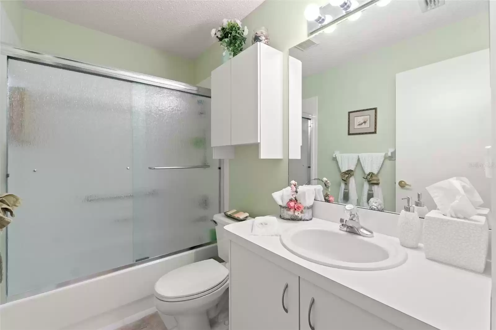 2223 SPRINGMEADOW DRIVE, SPRING HILL, Florida 34606, 2 Bedrooms Bedrooms, ,2 BathroomsBathrooms,Residential,For Sale,SPRINGMEADOW,0,MFRW7871694