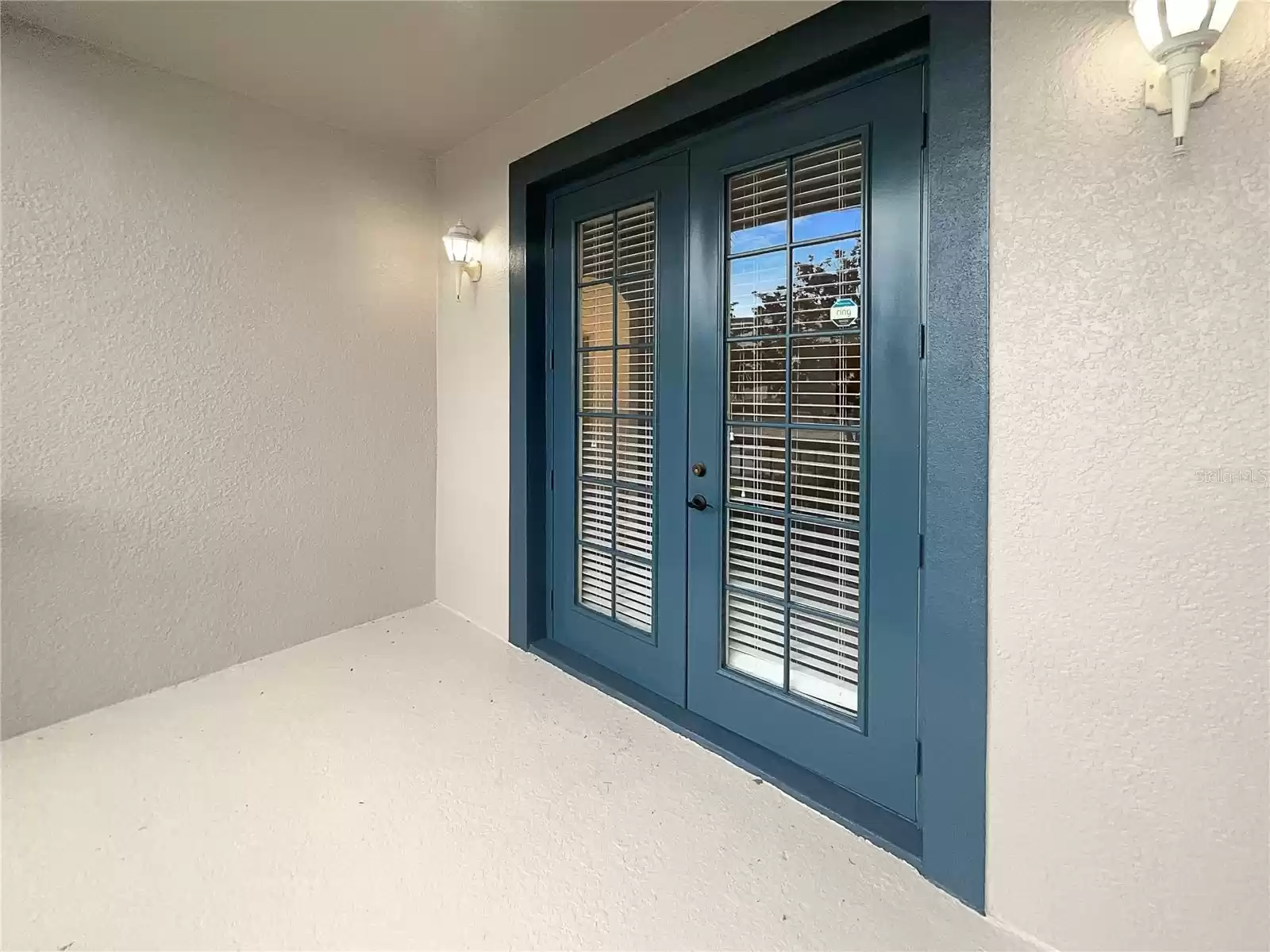 3300 WHITESTONE CIRCLE, KISSIMMEE, Florida 34741, 3 Bedrooms Bedrooms, ,2 BathroomsBathrooms,Residential,For Sale,WHITESTONE,0,MFRO6274132