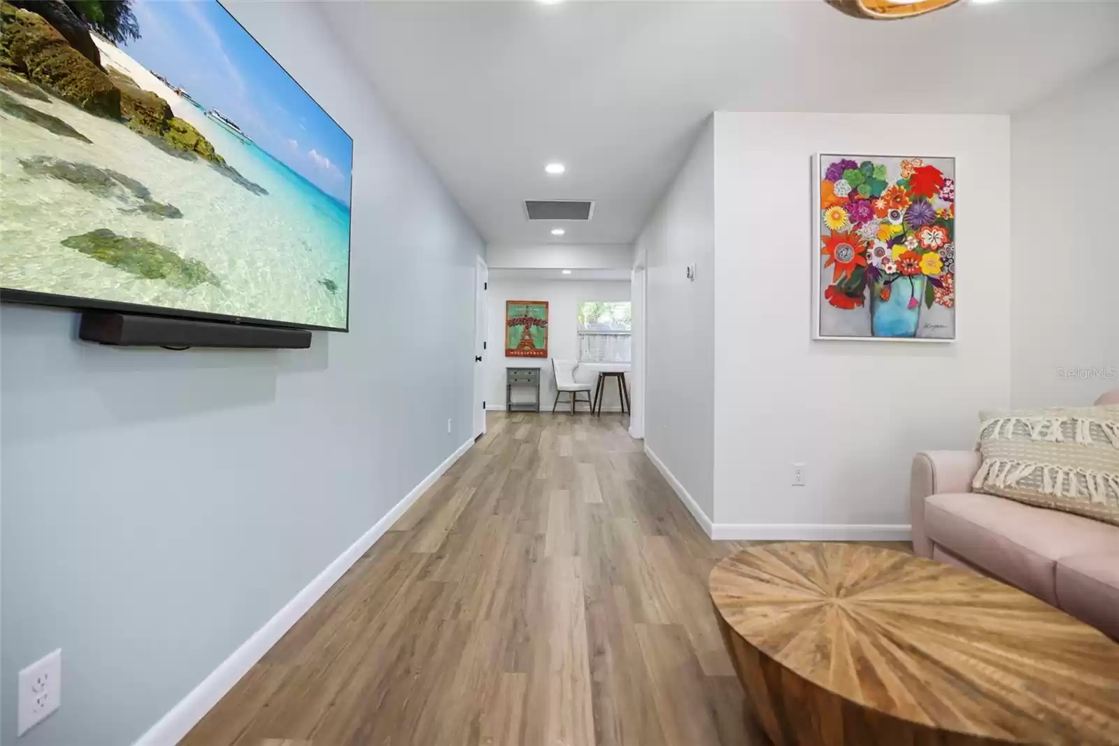 1822 WASHINGTON AVENUE, CLEARWATER, Florida 33755, 2 Bedrooms Bedrooms, ,2 BathroomsBathrooms,Residential,For Sale,WASHINGTON,0,MFRTB8317279