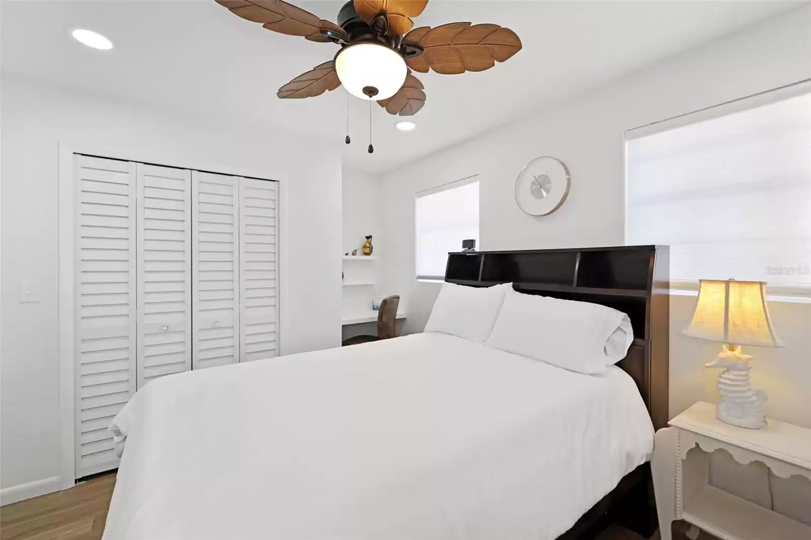 1822 WASHINGTON AVENUE, CLEARWATER, Florida 33755, 2 Bedrooms Bedrooms, ,2 BathroomsBathrooms,Residential,For Sale,WASHINGTON,0,MFRTB8317279